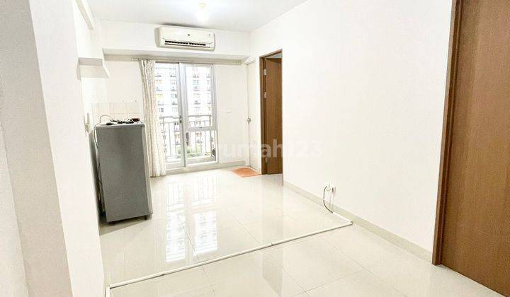 Apartement The Oak Tower 2 BR Semi Furnished Bagus 1