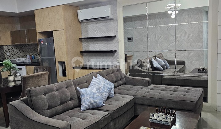 Apartment The Mansion Kemayoran 2 BR Bagus Furnished