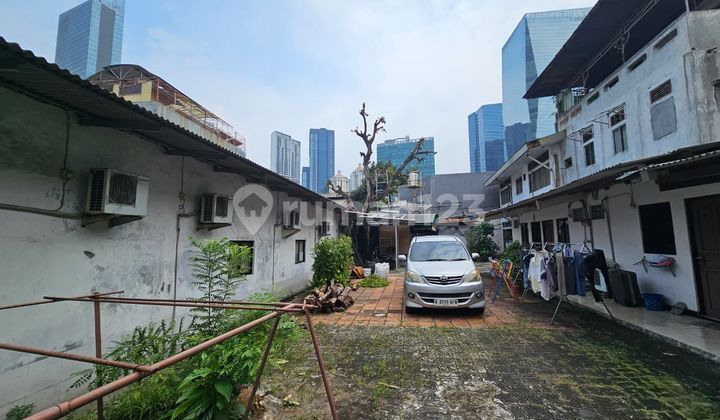 Kost 600 m2 HGB Satrio Kuningan, South Jakarta 2