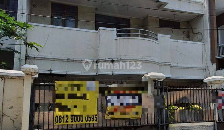 Rumah 2 Lantai di Jalan Bisma, Jakarta Utara 1