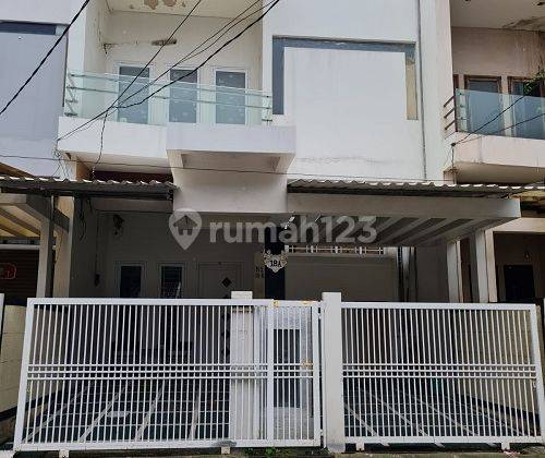 Disewakan Rumah 2,5 Lantai Siap Huni di Sunter, Jakarta Utara 1
