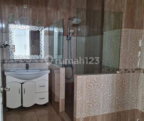 Disewakan Rumah 2,5 Lantai Siap Huni di Sunter, Jakarta Utara 5