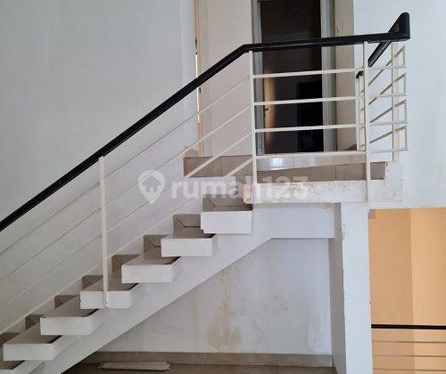 Disewakan Rumah 2,5 Lantai Siap Huni di Sunter, Jakarta Utara 9