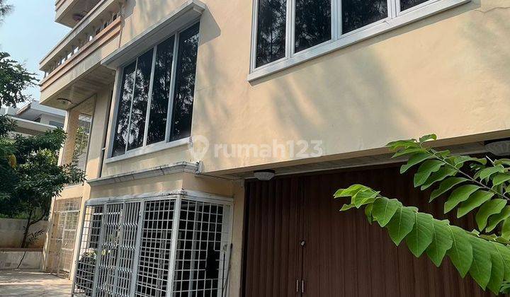 rumah nyaman dalam komplek 2