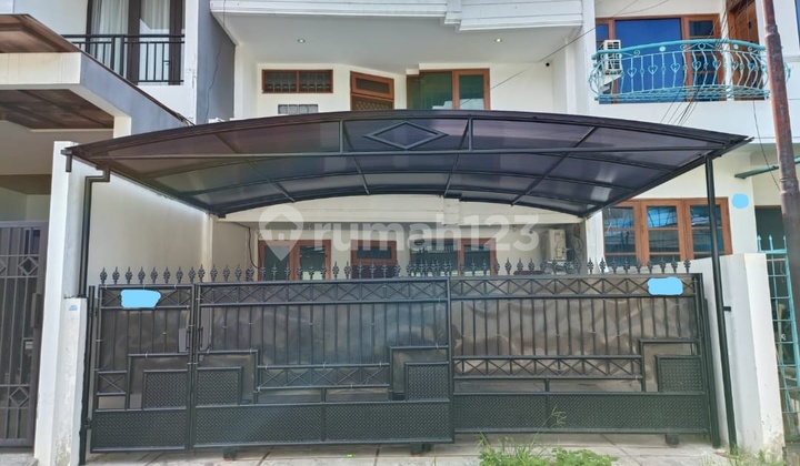 Jual Rumah 2 Lantai 6x18 di Sunter Danau Indah, Jakarta Utara 1