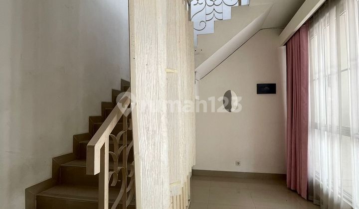 Dijual Rumah 2 Lantai Di Monaco Town House Jababeka Residence  2