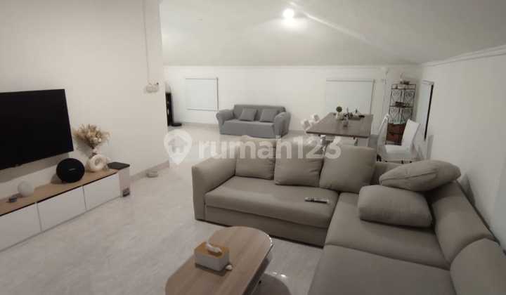 Di Agung Utara Rumah 12x10.murah,3,5 Lantai Di Agung Utara Rumah 12x10.murah,3,5 Lantai