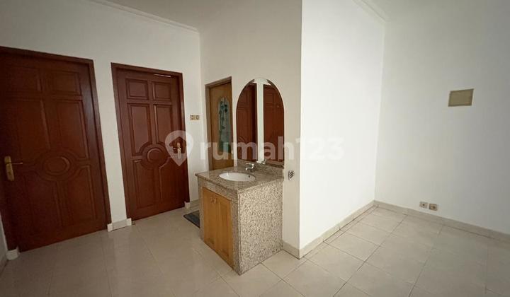 Dijual Rumah Cantik 2 Lantai 7x17 Di Sunter Danau 2