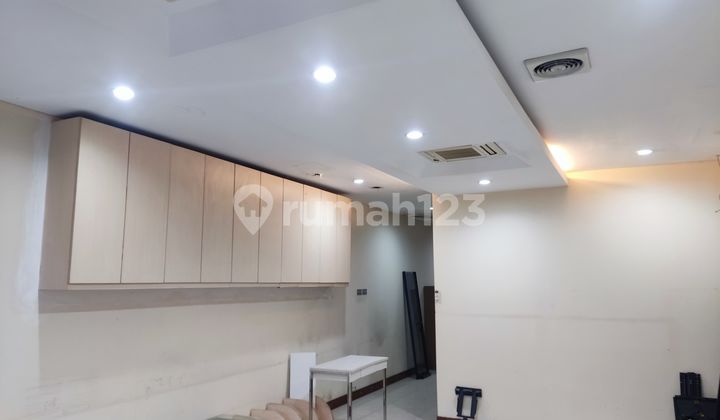 Dijual Ruko 3,5 Lantai Di Graha Oemuda Rawamangun Siap Pakai