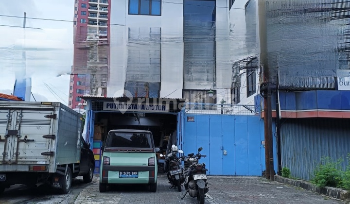 Pecenongan,dijual Ruko 5 Lantai 4,5x38