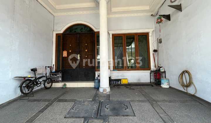 Sunter Danau, Dijual Rumah Semi Furnish 3 Lantai 6X14 2