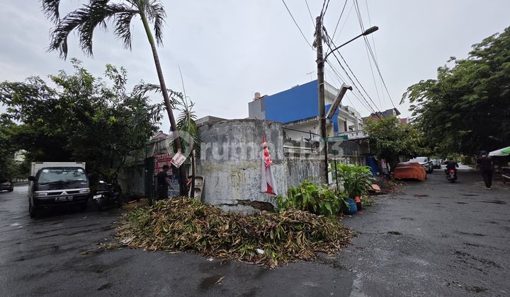 Dijual Murah Kavling Hoek 365,5 M di Hoek