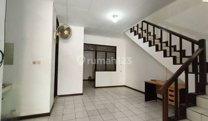 Rumah 6 X15 ,2 Lantai ,hadap Selatan 2