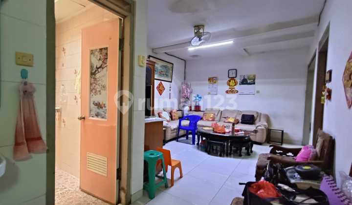 Paradise 2, Dijual Rumah Tua 7,5X24, 2