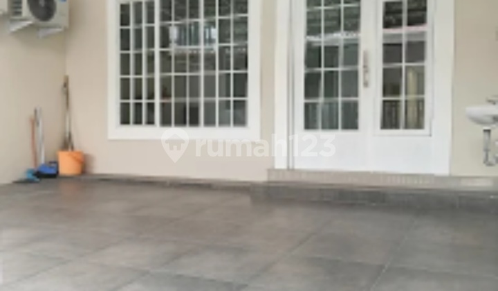 Hibrida, Rumah Baru 3 Lantai Full Furnish Dan Cantik