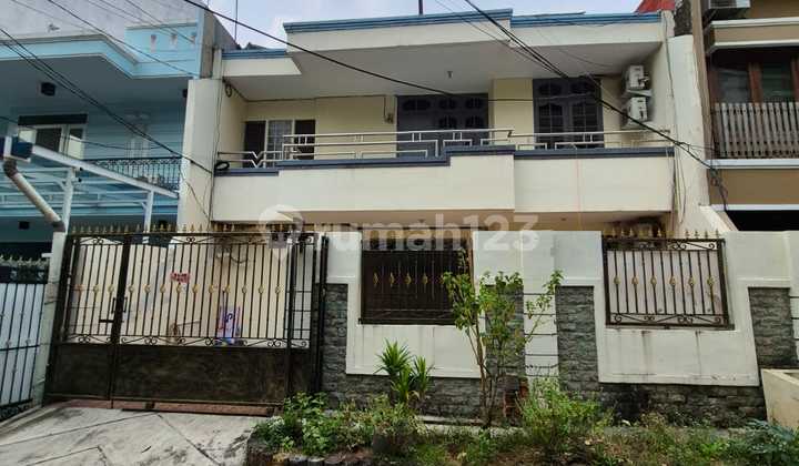 Disewakan Rumah 2 Lantai 7 Kamar di Sunter Metro Disewakan Rumah 2 Lantai 7 Kamar di Sunter Metro