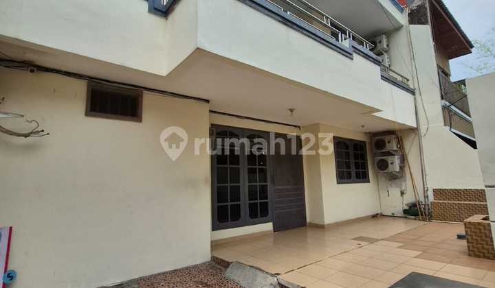 Disewakan Rumah 2 Lantai 7 Kamar di Sunter Metro 2
