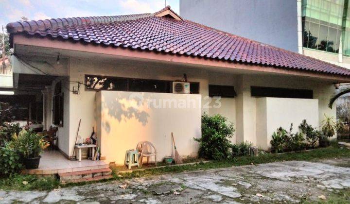 Dijual rumah tua hitung tanah saja di pinggir jalan raya meruya  2