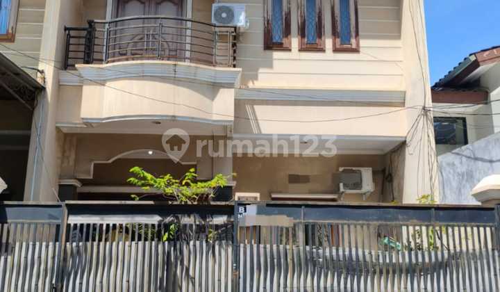 Disewakan Rumah di Sunter Agung Jakarta Utara
