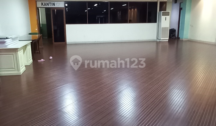 Disewakan Gedung 4 Lantai di Sunter, Jakarta Utara