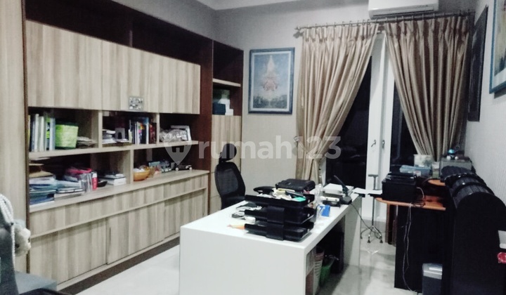 Rumah Bagus di Jl. Puri Sakti Buntu, Cipete Sel., Kec. Cilandak, Kota Jakarta Selatan, Daerah Khusus Ibukota Jakarta, Cipete SHM 2