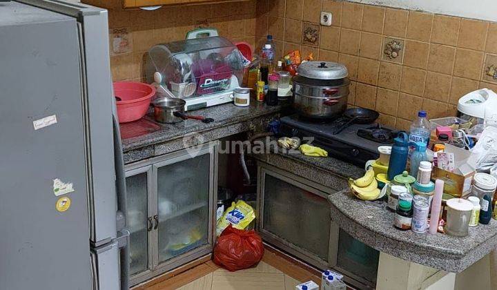 Rumah di Jalan pademangan 1 3 Lantai SHM 2