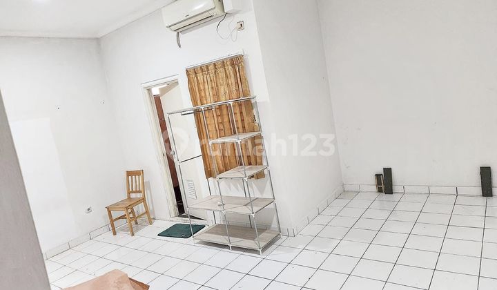 Rumah Bagus 2 Lantai Shm,Sudah Renovasi