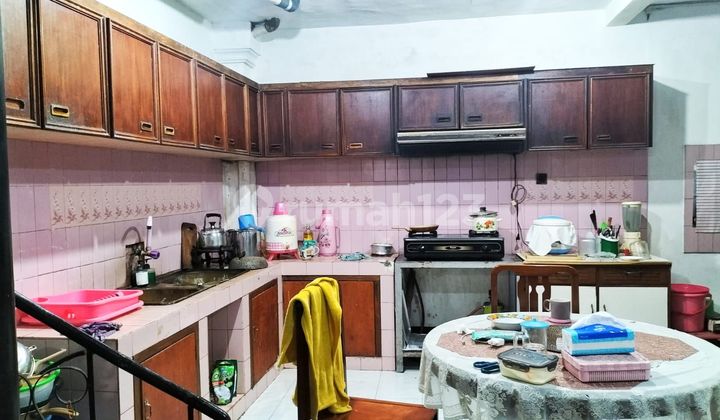 Two-Story House with SHM Already Renovated 2