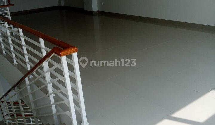 Dijual Ruko New East Ruko Baru, Murah Hook 3 Lantai di Jgc Cakung 2