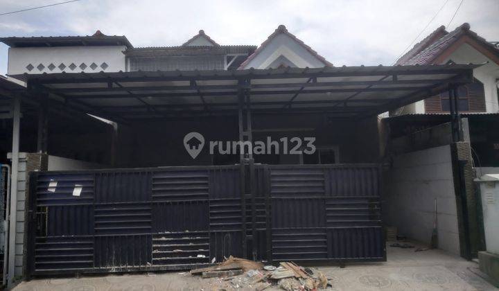 Disewakan Rumah Murah 1,5lantai di Taman Modern Jakarta Timur Siaphuni Minimalis Modern 1