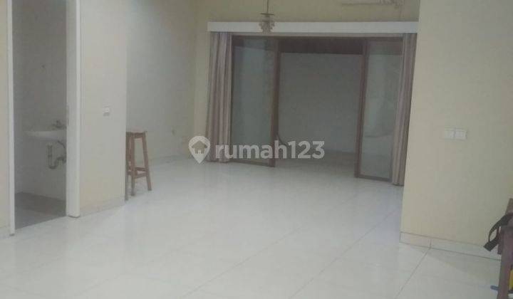 Disewakan Rumah Murah 2lantai di Cluster Zebrina Jakarta Garden City Jakarta Timur Siaphuni Minimalis Modern 2