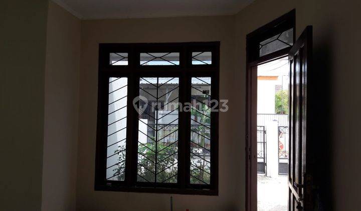 Disewakan Rumah Hook Murah di Harapan Indah Bekasi Siaphuni Minimalis Modern 2