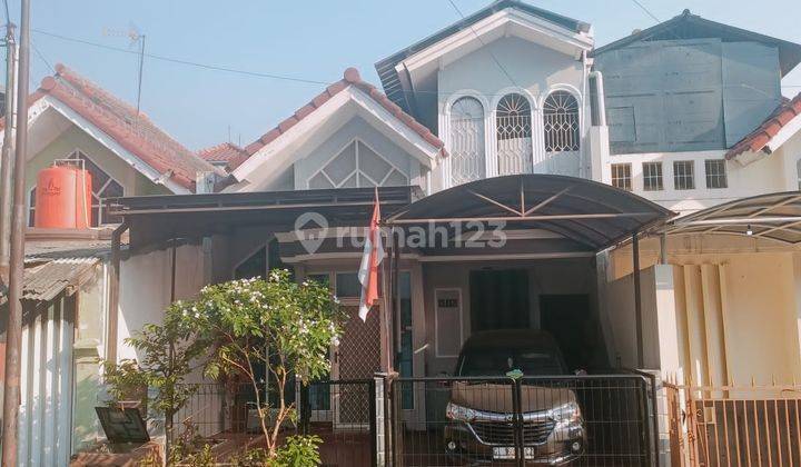 Disewakan rumah murah 1,5lantai di Taman Modern Jakarta Timur siaphuni minimalis modern 1