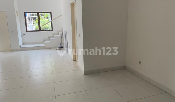 Disewakan Rumah Murah 2Lantai di Cluster Zebrina Jakarta Garden City Jakarta Timur Siaphuni Minimalis Modern 2