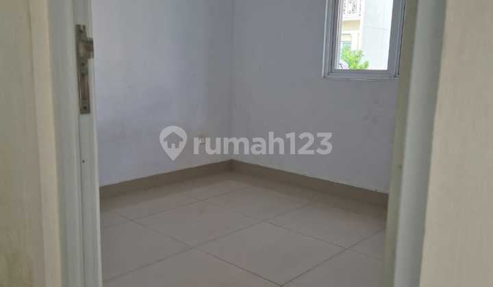 Disewakan Rumah Murah 2Lantai di Cluster South Thames Jakarta Garden City Jakarta Timur Siaphuni Minimalis Modern 2