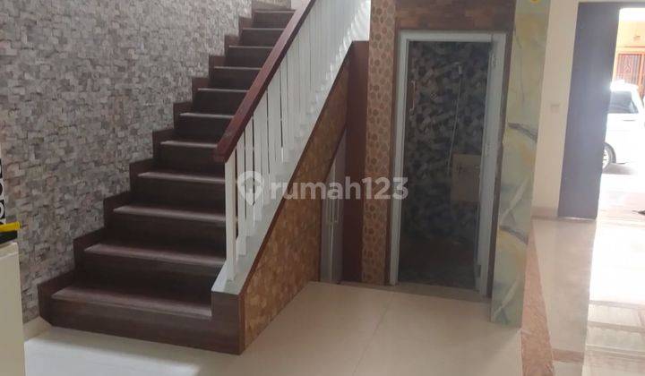 Disewakan Rumah Semi Furnished Murah 2lantai di Cluster Alamanda Jakarta Garden City Jakarta Timur Siapuni Minimalis Modern 1