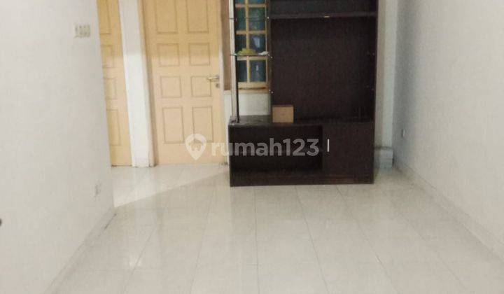 Dijual rumah murah 2lantai di Cluster Royal Residence Pulogebang Jakarta Timur siaphuni minimalis modern 2