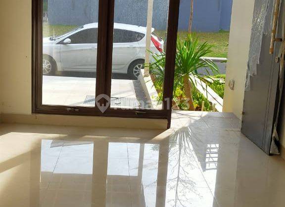 Disewakan rumah murah 2lantai di Cluster Shinano Jakarta Garden City Jakarta Timur siaphuni minimalis modern 2