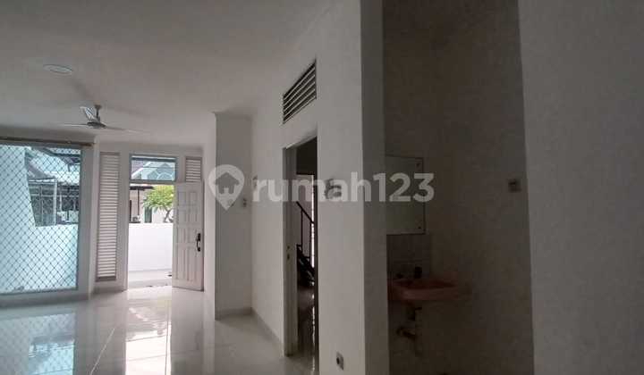 Disewakan Rumah Murah 1,5Lantai di Taman Modern Cakung Jakarta Timur Siaphuni Minimalis Modern 2