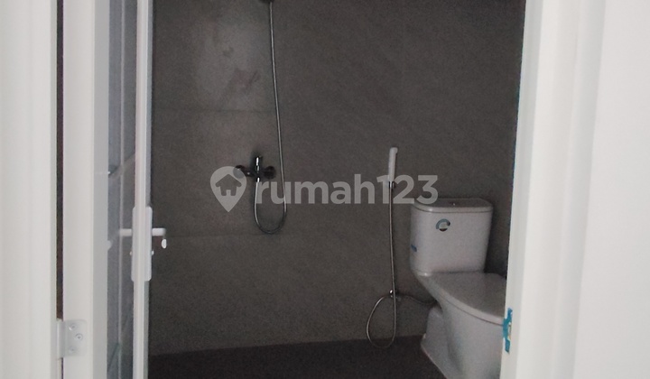 Flood-Free House in Taman Harapan Baru Bekasi 2