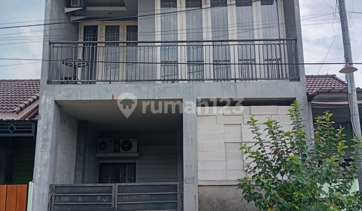 Dijual Rumah 2 Lantai Siap Huni Di Cluster hortensia Bekasi