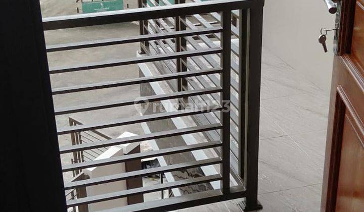 Dijual Rumah Baru Minimalis di Boulevard Hijau Bekasi  8