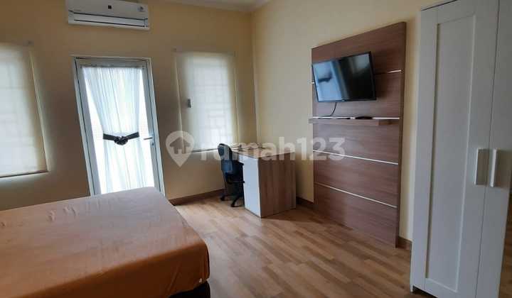 Dijual Rumah Bagus Furnished di Royal Residence Jakarta Timur 12