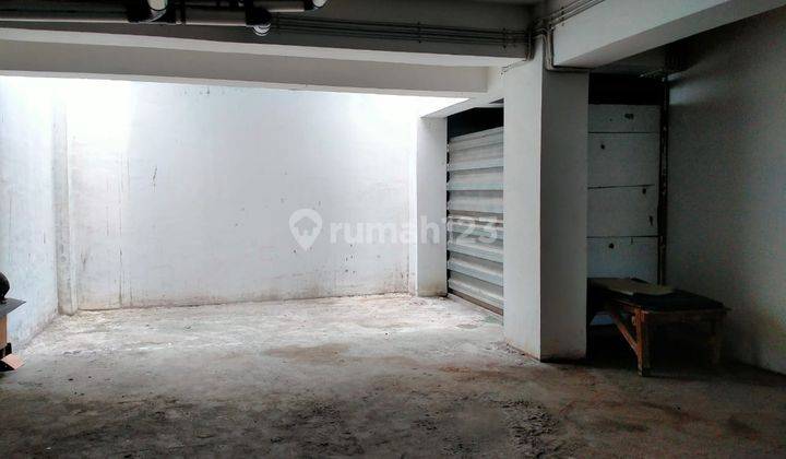 Dijual Gedung Ruang Usaha Strategis di Jalan Kh. Wahid Hasyim Jakarta Pusat  3