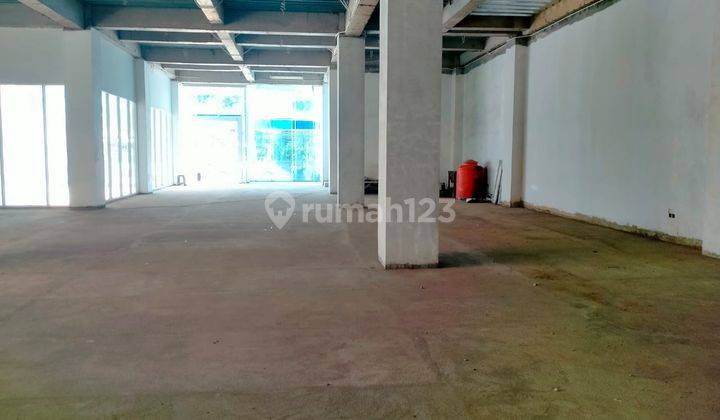 Dijual Gedung Ruang Usaha Strategis di Jalan Kh. Wahid Hasyim Jakarta Pusat  12