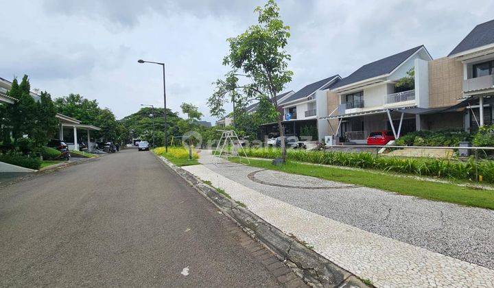 Rumah 2 Lantai Bagus Sertifikat Hak Milik di Harapan Indah Cluster Asia Tropis , Bekasi 2