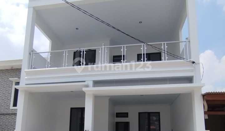 Rumah Bebas Banjir Di Harapan Indah Bekasi