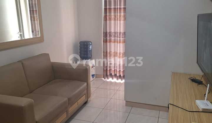 Fully Furnished Springlake Summarecon Bekasi Apartment 2