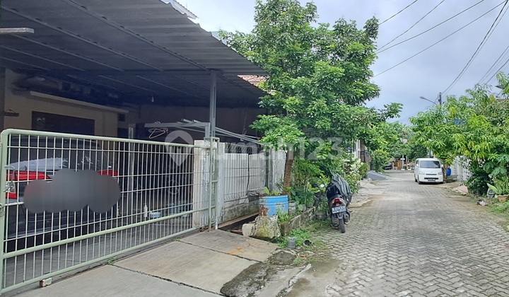 House Near Busway Access in Griya Harapan Permai Bekasi
