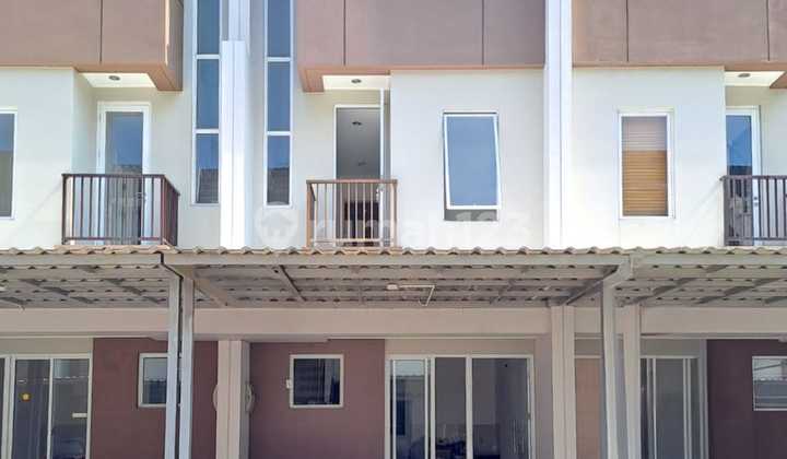 Rumah 3 Lantai Di Cluster Winterville Sedayu City Kelapa Gading